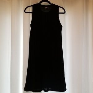 GAP sleeveless black dress